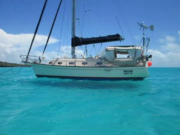 Slide: The Image of Island Packet 350 1999 - 6