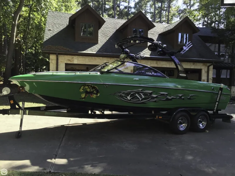 Slide: The Image of Malibu Wakesetter 23 LSV 2006 - 1