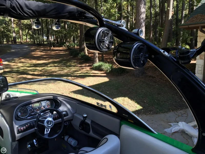Slide: The Image of Malibu Wakesetter 23 LSV 2006 - 10