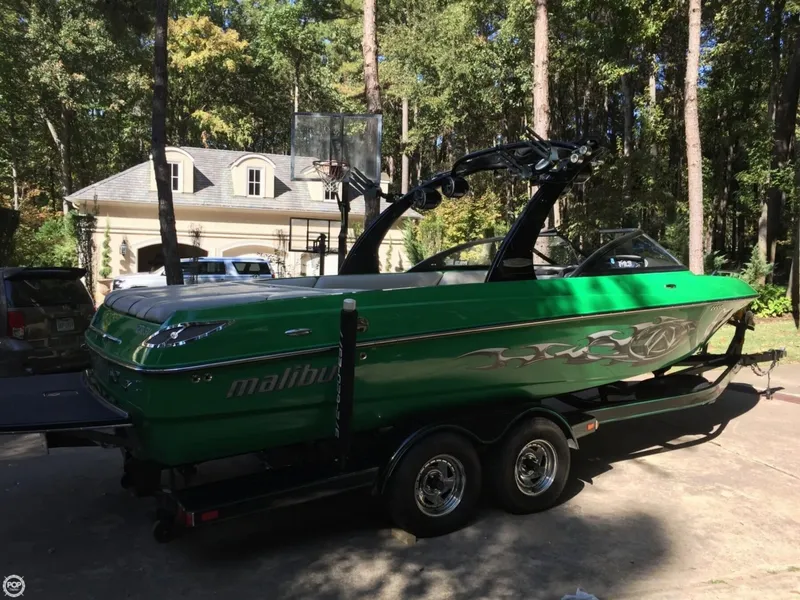 Slide: The Image of Malibu Wakesetter 23 LSV 2006 - 11