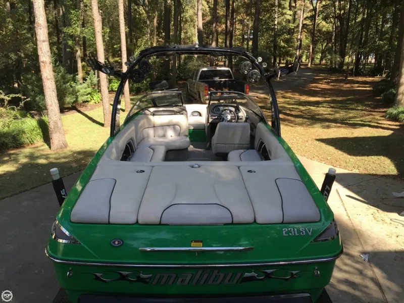 Slide: The Image of Malibu Wakesetter 23 LSV 2006 - 5