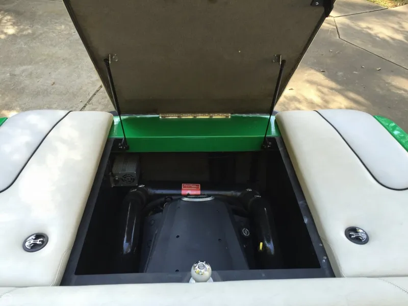 Slide: The Image of Malibu Wakesetter 23 LSV 2006 - 7