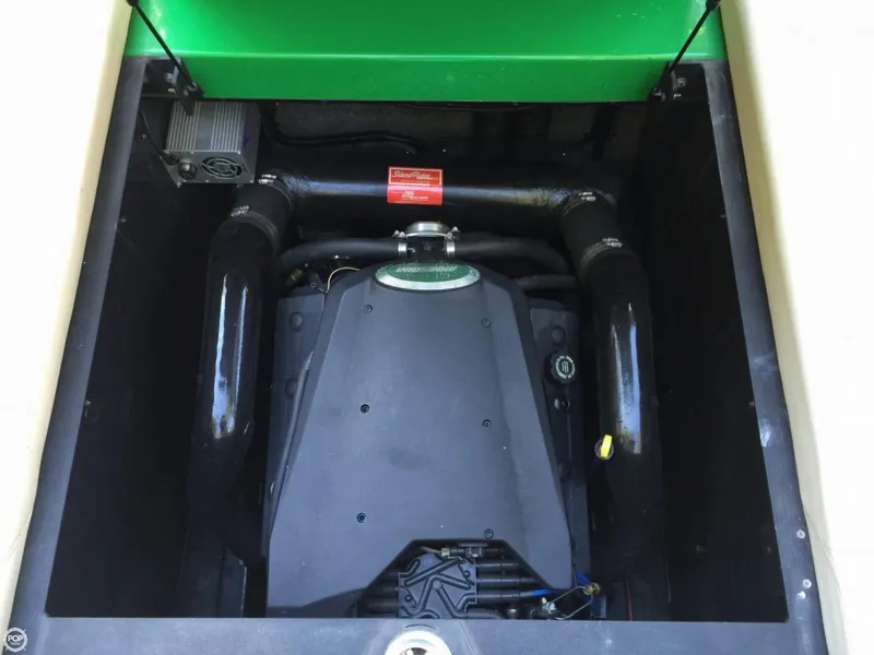 Slide: The Image of Malibu Wakesetter 23 LSV 2006 - 8