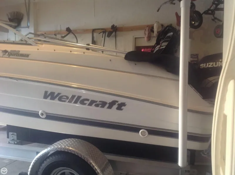 Slide: The Image of Wellcraft 180 Sportsman 2001 - 1