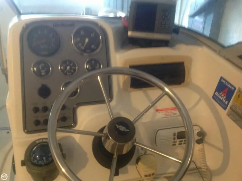 Slide: The Image of Wellcraft 180 Sportsman 2001 - 7