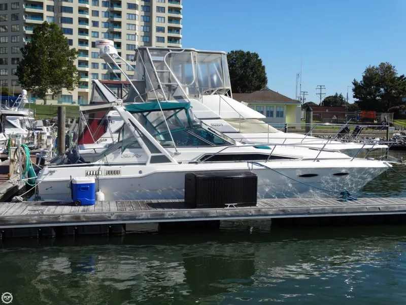 Slide: The Image of Sea Ray 300 Weekender 1988 - 1