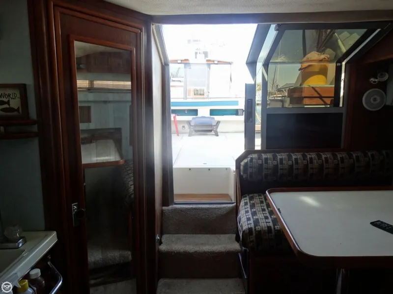 Slide: The Image of Sea Ray 300 Weekender 1988 - 9