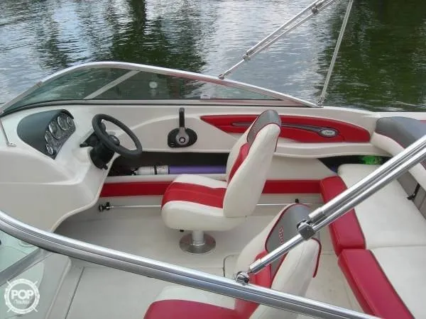 Slide: The Image of Sea Ray 205 Sport 2006 - 5