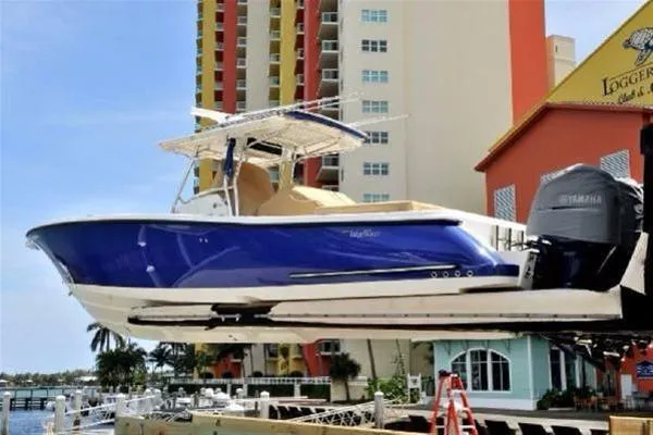 Slide: The Image of Edgewater 388CC 2010 - 0