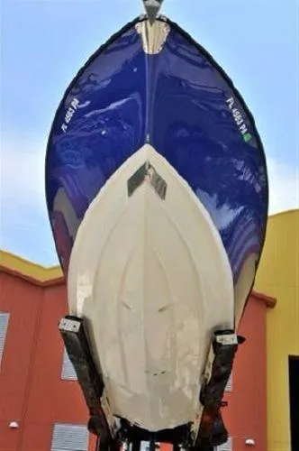 Slide: The Image of Edgewater 388CC 2010 - 2