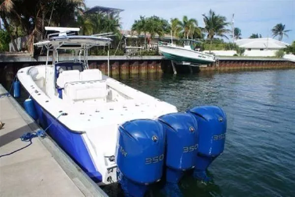 Slide: The Image of Edgewater 388CC 2010 - 6