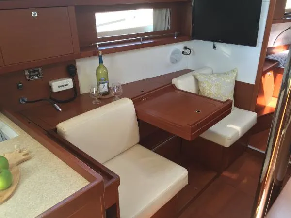 Slide: The Image of Beneteau Oceanis 41 2013 - 5