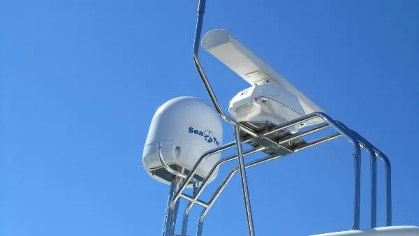 Slide: The Image of Viking 50 Flybridge Sport Cruiser 2002 - 11