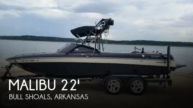 Slide: The Image of Malibu 23 LSV Wakesetter 2003 - 0