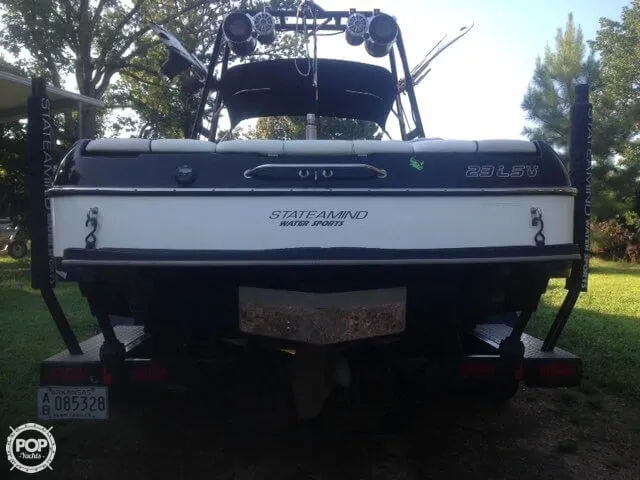 Slide: The Image of Malibu 23 LSV Wakesetter 2003 - 3