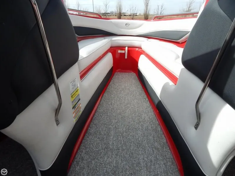 Slide: The Image of Crownline Boats 21 SS 2015 - 11