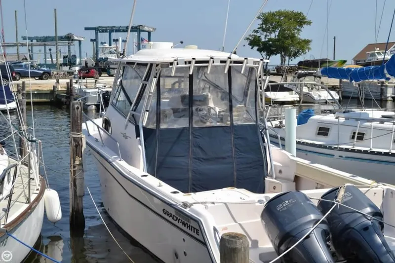 Slide: The Image of Grady-White 300 Marlin 2003 - 1