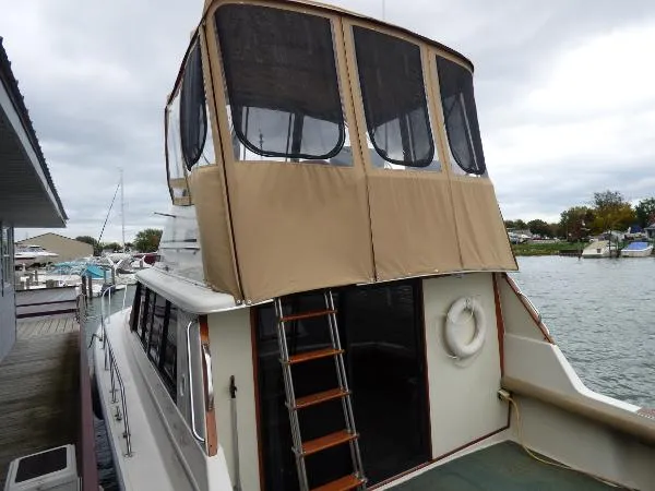 Slide: The Image of Silverton 37 Convertible Sport Fish 1984 - 4