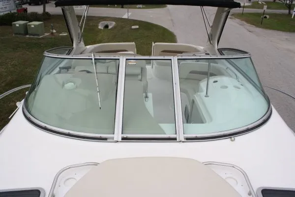 Slide: The Image of Chaparral 330 Signature 2005 - 6