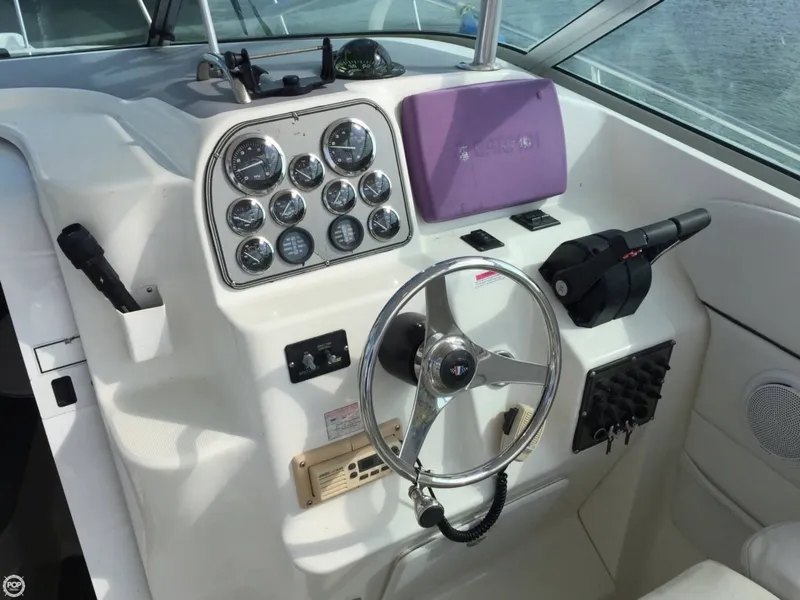 Slide: The Image of Wellcraft Coastal 270 TE 2000 - 4