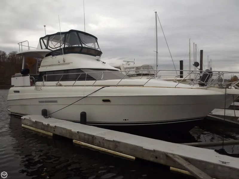 Slide: The Image of Silverton 41 Motoryacht 1995 - 3