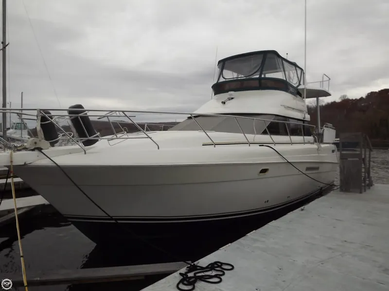 Slide: The Image of Silverton 41 Motoryacht 1995 - 4