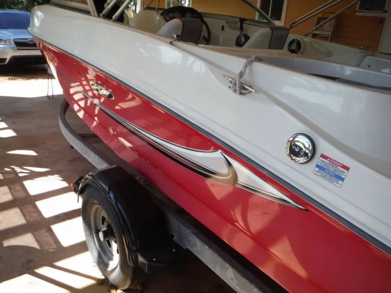 Slide: The Image of Sea Ray 175 Sport 2008 - 8