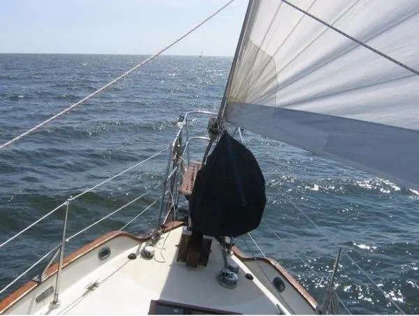 Slide: The Image of Tayana 37 Cutter 1983 - 5