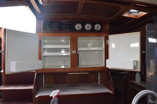 Slide: The Image of Morgan 60 Center Cockpit 1983 - 10