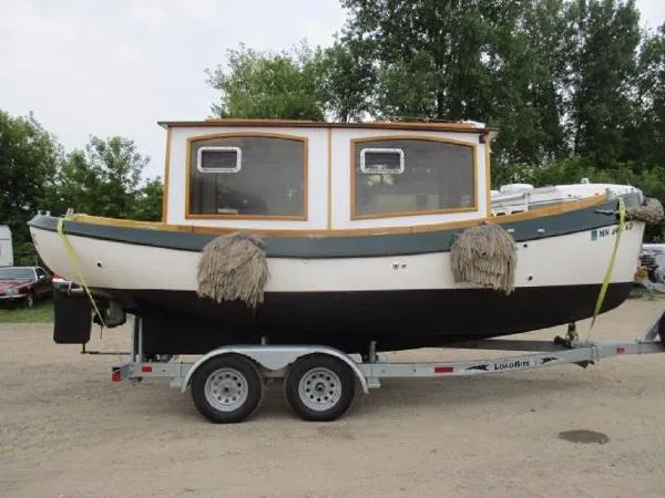 Slide: The Image of Beckmann Custom Trawler 2006 - 0