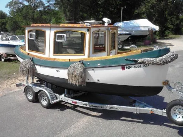 Slide: The Image of Beckmann Custom Trawler 2006 - 3