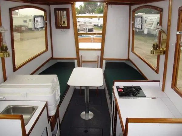 Slide: The Image of Beckmann Custom Trawler 2006 - 4