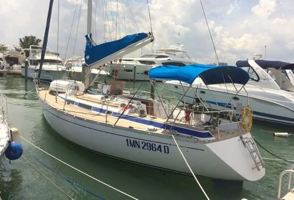 Slide: The Image of Grand Soleil GS39 Cruiser 1985 - 2