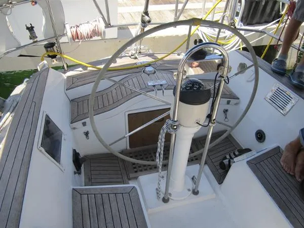 Slide: The Image of Grand Soleil GS39 Cruiser 1985 - 5