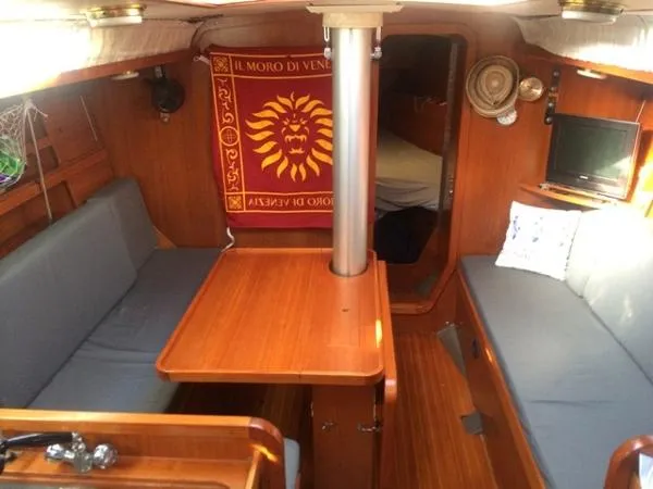 Slide: The Image of Grand Soleil GS39 Cruiser 1985 - 7