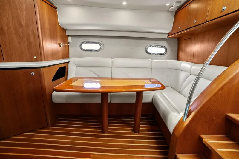 Slide: The Image of 2007 Tiara Yachts 4300 Sovran - Salon - 16