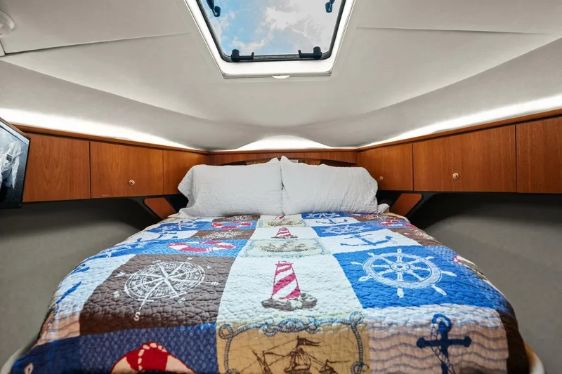 Slide: The Image of 2007 Tiara Yachts 4300 Sovran - Stateroom - 3