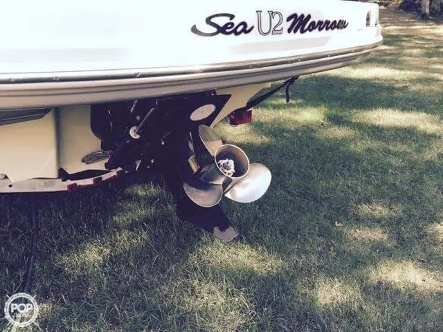 Slide: The Image of Sea Ray 220 Select 2006 - 11