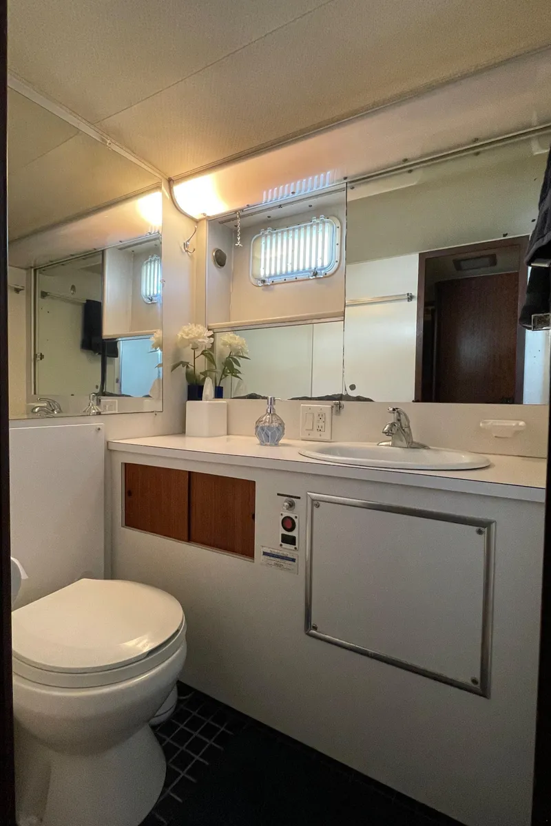 Slide: The Image of Mid Head/Shower - 21