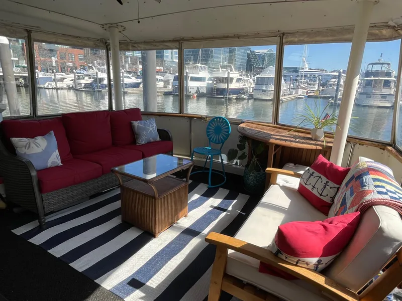 Slide: The Image of Aft Deck - stb side - 29