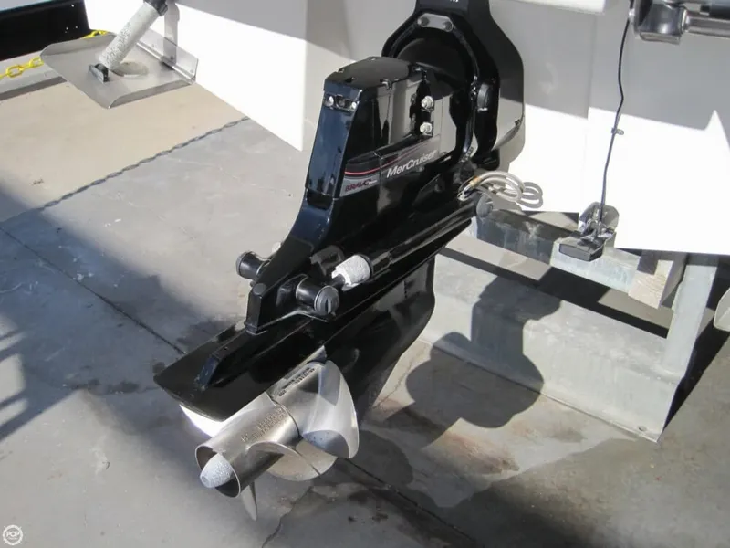 Slide: The Image of Sea Ray 240 Sundancer 2008 - 4