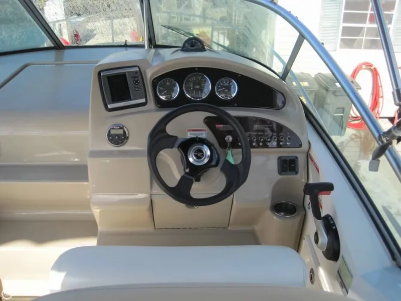 Slide: The Image of Sea Ray 240 Sundancer 2008 - 8