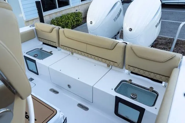 Slide: The Image of Sportsman Heritage 261 Center Console 2026 - 19