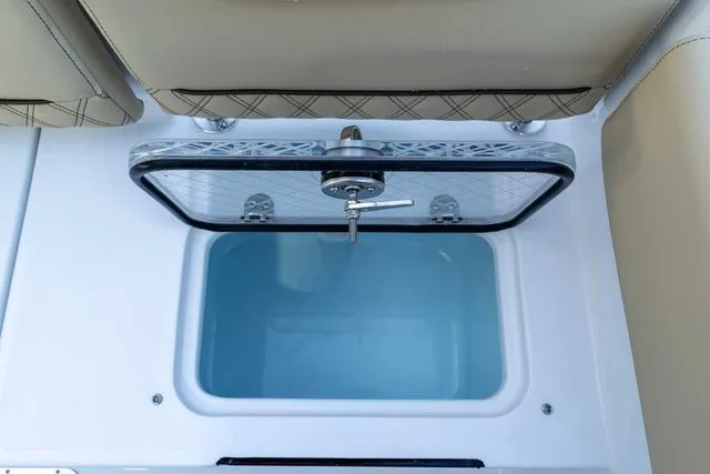 Slide: The Image of Sportsman Heritage 261 Center Console 2026 - 21