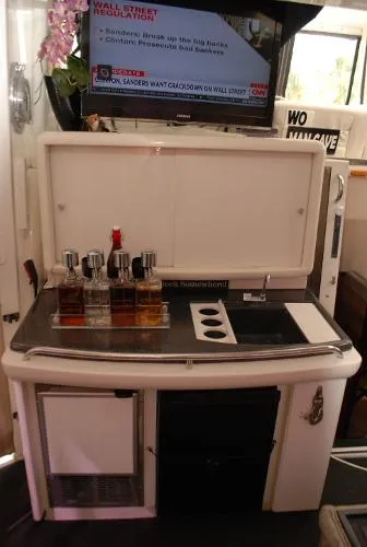 Slide: The Image of Carver Yachts Cockpit Motor Yacht 1997 - 7
