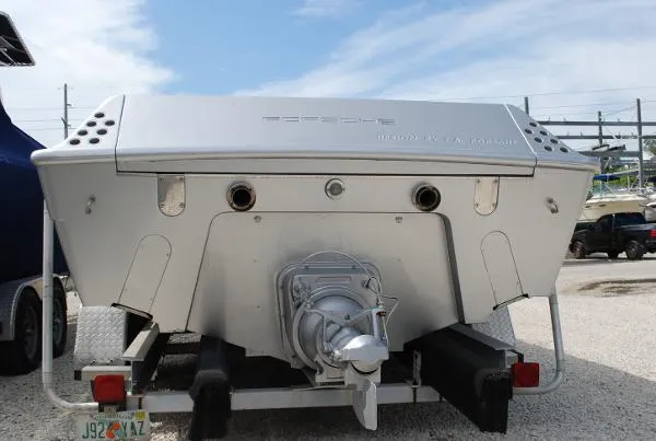 Slide: The Image of PORSCHE RACE BOAT 2014 - 8