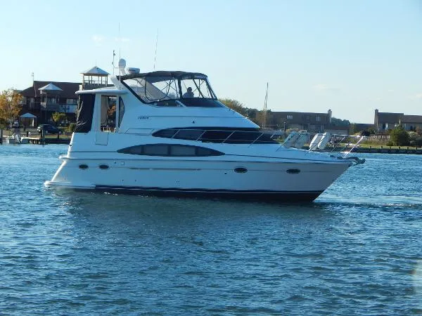 Slide: The Image of Carver Yachts 396 Motor Yacht 2002 - 9