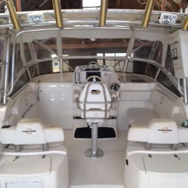 Slide: The Image of Fountain 33 Sportfish Cruiser 2006 - 3