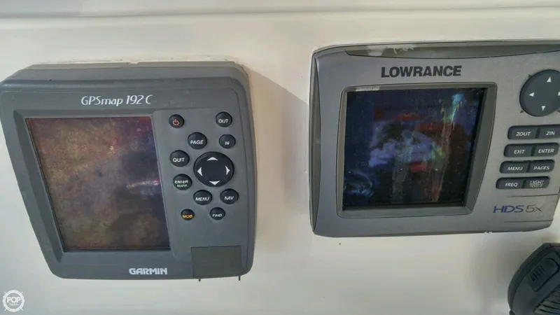 Slide: The Image of Aquasport 235 Osprey 2005 - 8