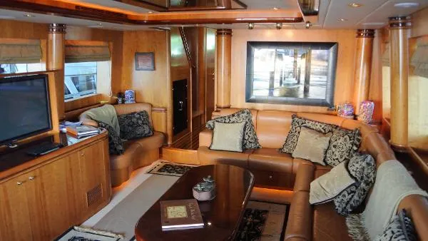 Slide: The Image of Horizon 76 Motoryacht 2006 - 10